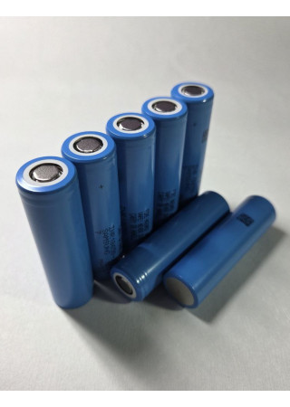 Новий 100% Акумулятор Samsung INR18650-29E E7 LI-ion 18650 2900Ma/8A Новий 100% Акумулятор Samsung INR18650-29E E7 LI-ion 18650 2900Ma/8A